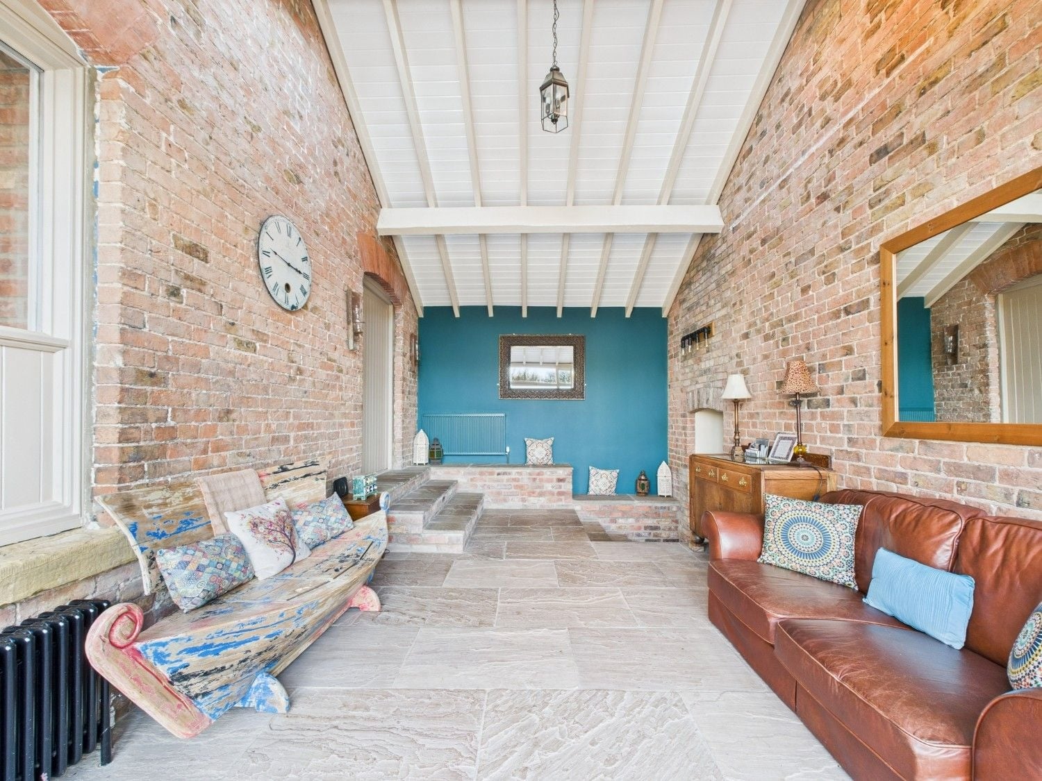 Barley House for 14 - 18 guests image 3